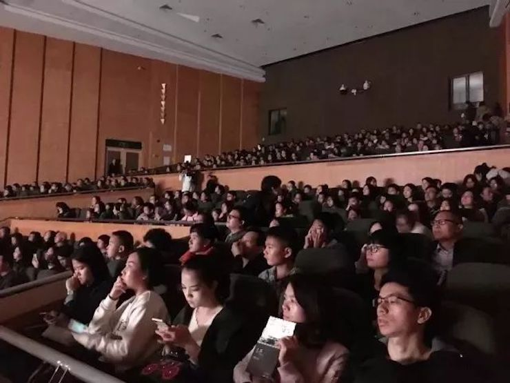 【报道】万利艺术家孙鹏杰《琴书》主题音乐会深圳演出获得巨大成功！