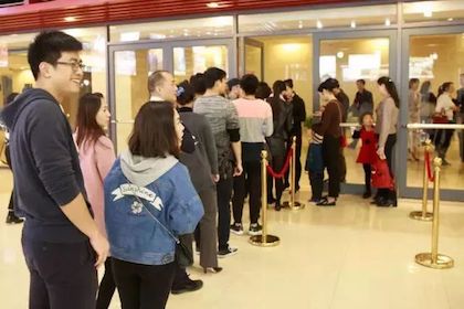 【报道】万利艺术家孙鹏杰《琴书》主题音乐会深圳演出获得巨大成功！