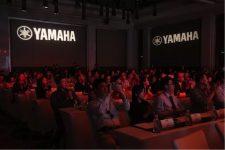 2018年万利钢琴全国特邀经销商大会&艺术家受聘仪式成功举办<br />e联 智慧 共享 乐生活