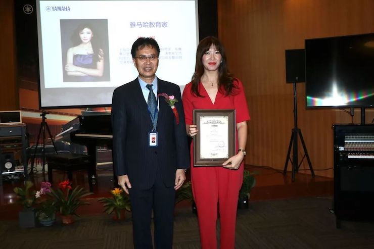 万利携手中国多位教育家，共同谱写中国艺术教育发展新乐章|热烈祝贺2018万利教育家授聘仪式成功举办！